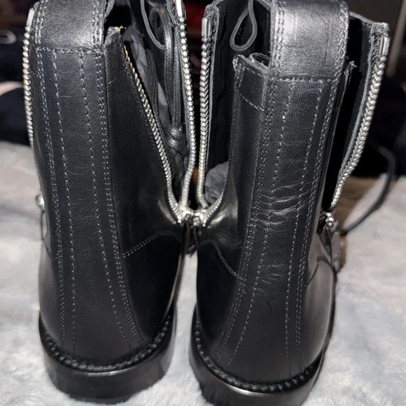 Saint Laurent new with box boots size 40 great condition - Picture 8 of 13